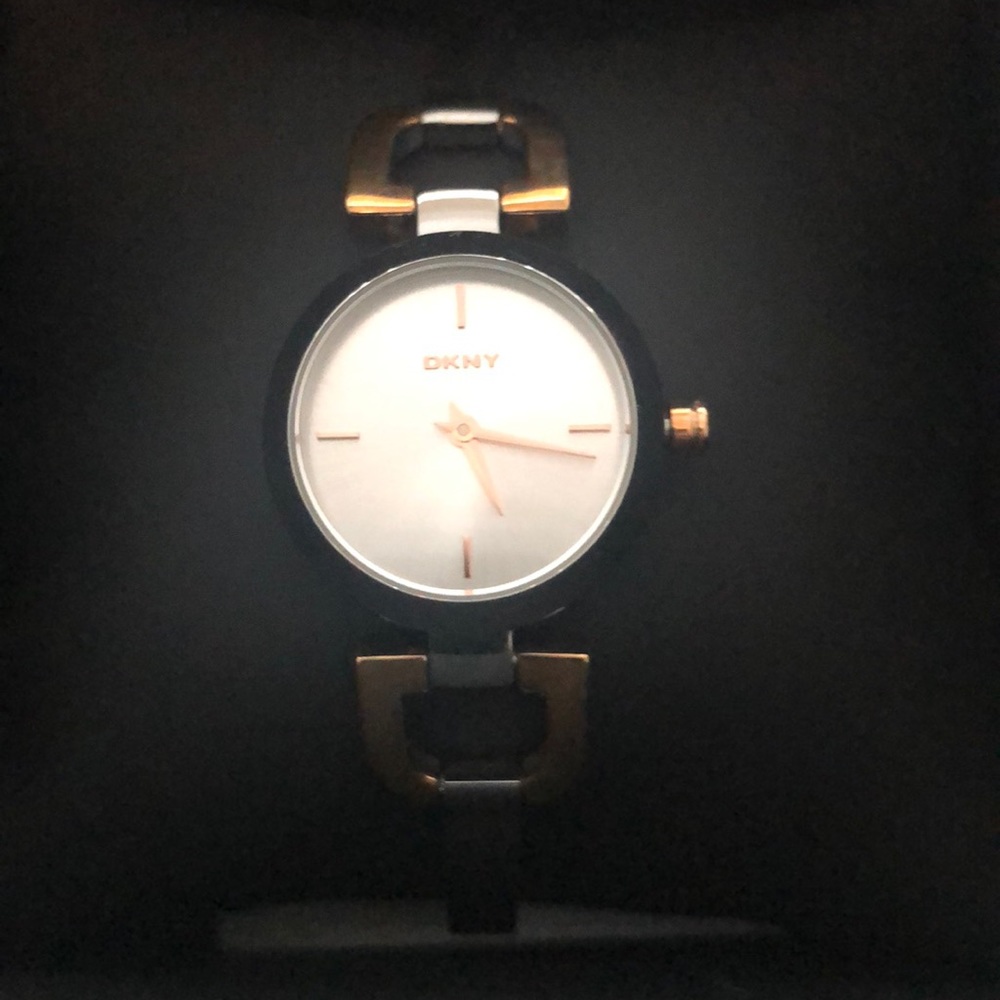 DKNY NY2137 READE Silver & Rose Gold Watch